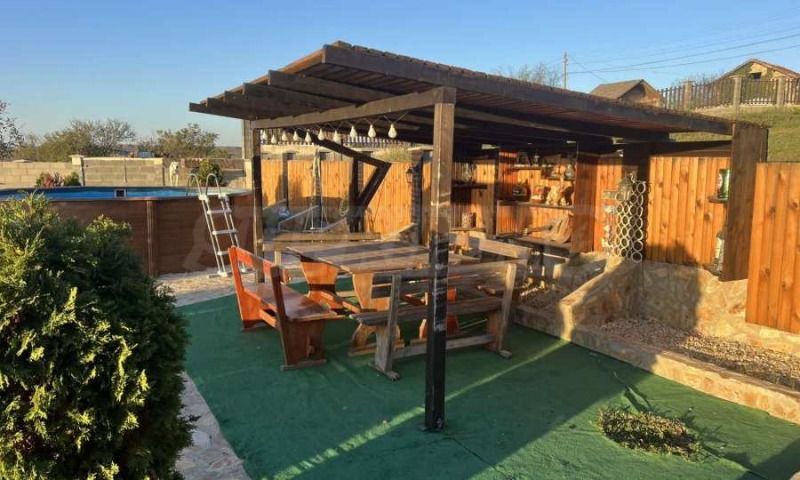 Продава КЪЩА, с. Черни връх, област Бургас, снимка 3 - Къщи - 53469230