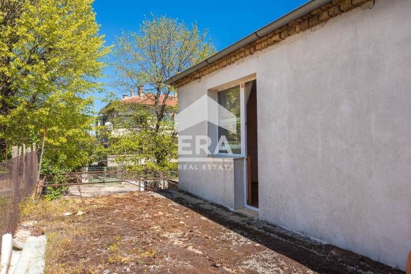 Продава КЪЩА, гр. Варна, Галата, снимка 12 - Къщи - 54542365
