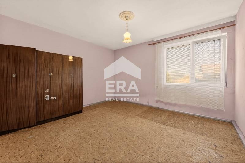 Продава КЪЩА, гр. Варна, Галата, снимка 10 - Къщи - 54542365