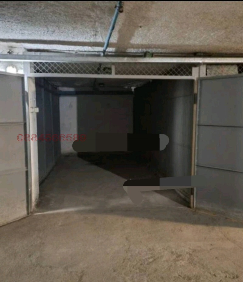 Продава ГАРАЖ, ПАРКОМЯСТО, гр. Пловдив, Център