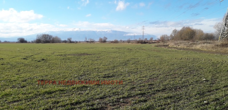 Продава ПАРЦЕЛ в град София, с. Чепинци - 4840 кв.м / 64 500 € » 126 151.04 лв., ТЕРРА НЕДВИЖИМИ ИМОТИ