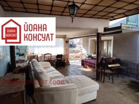 House Apriltsi, region Lovech 5