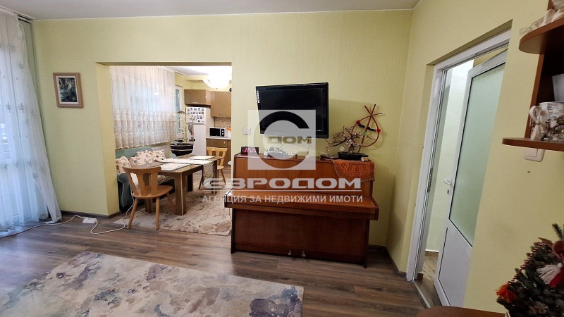 Продава 3-СТАЕН, гр. Стара Загора, Център, снимка 4 - Апартаменти - 52835896