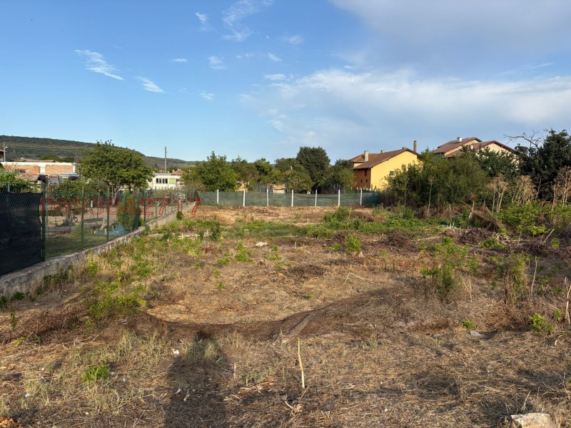 Продава ПАРЦЕЛ, гр. Суворово, област Варна