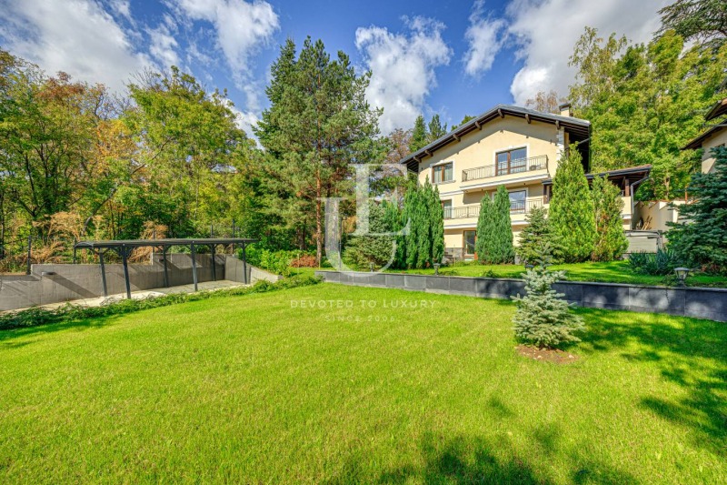 Продава КЪЩА в град София, гр. Банкя - 245 кв.м / 929 000 € » 1 816 966.07 лв., ЮНИК ЕСТЕЙТС