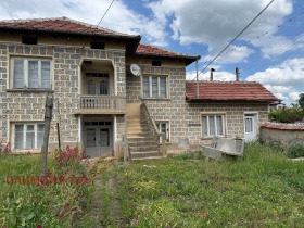 Дом Пелишат, область Плевен