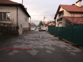 Продажба на имоти в Надежда 4, град София — страница 9 - изображение 1 