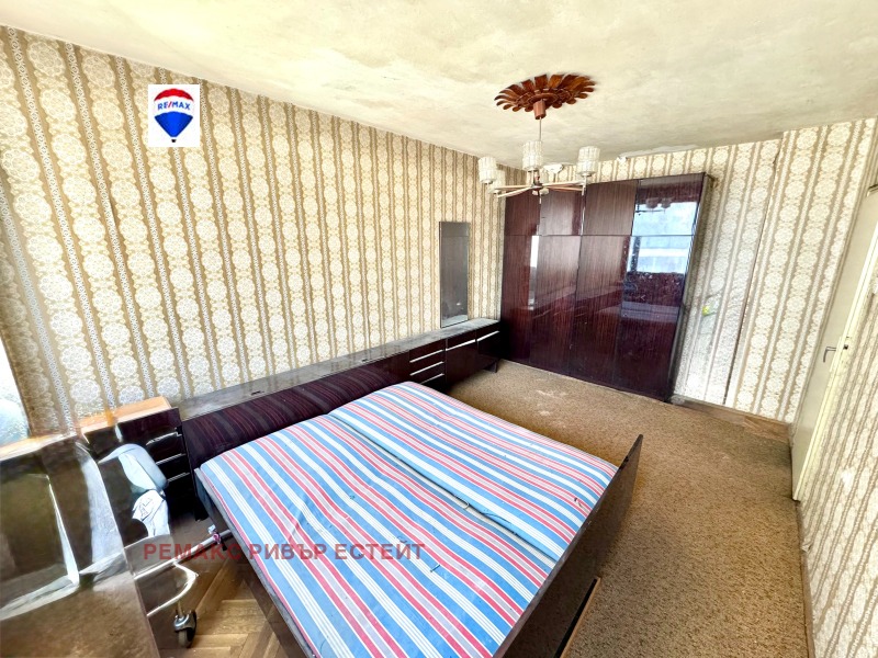 In vendita  2 camere da letto Ruse , Shirok tsentar , 88 mq | 41757696