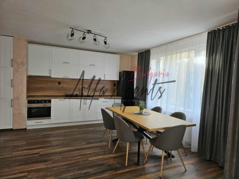 Продава 3-СТАЕН, гр. Варна, Бриз