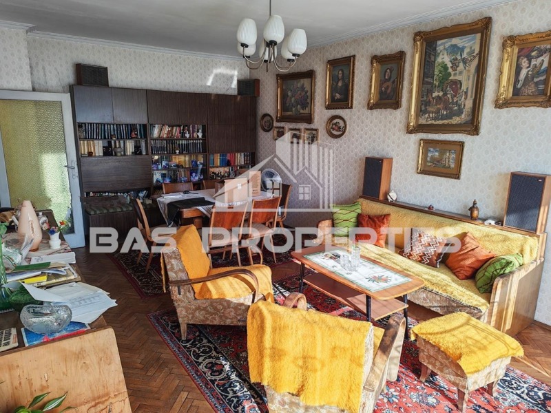 Продава 3-СТАЕН, гр. София, Красно село, снимка 2 - Апартаменти - 53173594