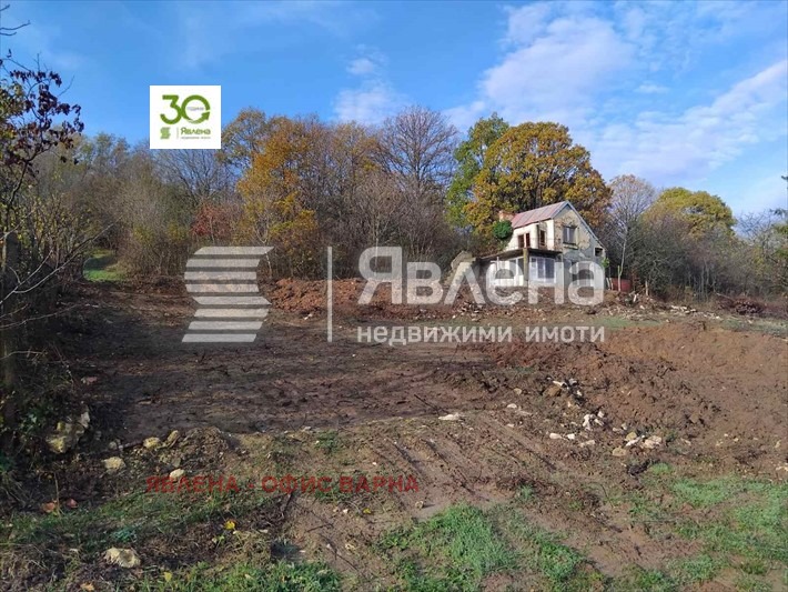 Продава КЪЩА, с. Осеново, област Варна, снимка 2 - Къщи - 52830398