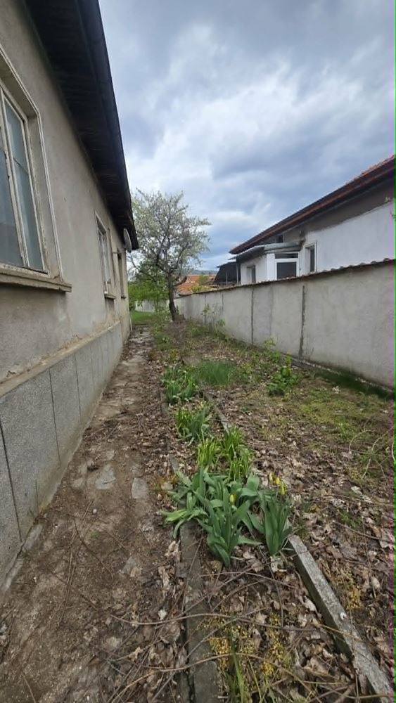 Продава КЪЩА, гр. Ихтиман, област София област, снимка 8 - Къщи - 54935574