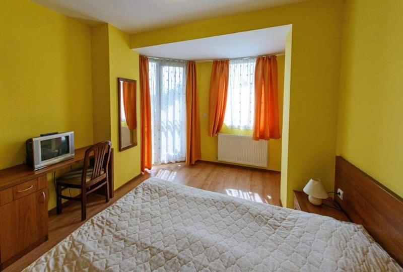 Продава  Хотел област Благоевград , гр. Банско , 800 кв.м | 67547708