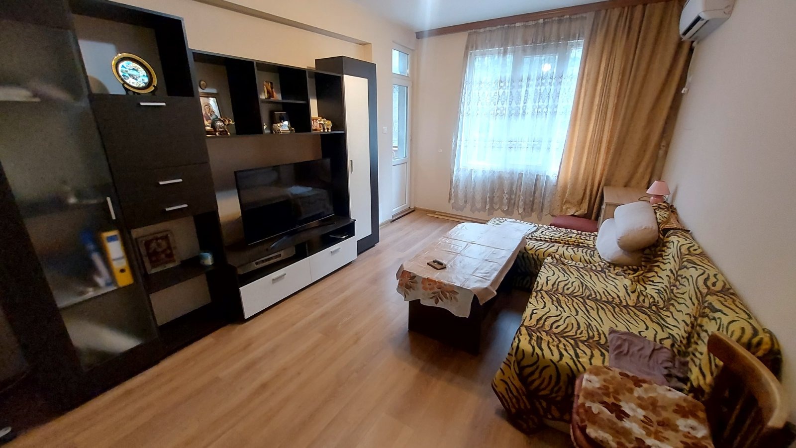 Продава 3-СТАЕН, гр. Хасково, Училищни, снимка 2 - Апартаменти - 54072981