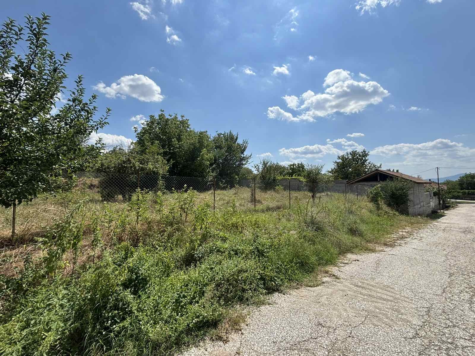Продава ПАРЦЕЛ, с. Куртово, област Пловдив