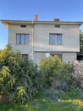 Продава КЪЩА, гр. Брезово, област Пловдив, снимка 2