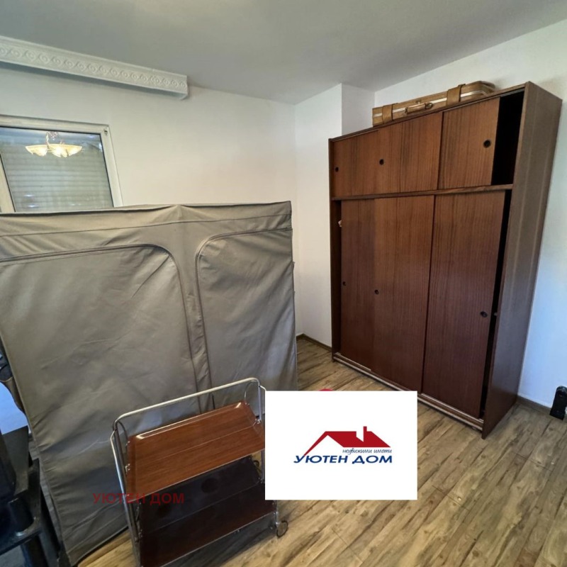 Продава 2-СТАЕН, гр. Шумен, Болницата, снимка 2 - Aпартаменти - 47532908