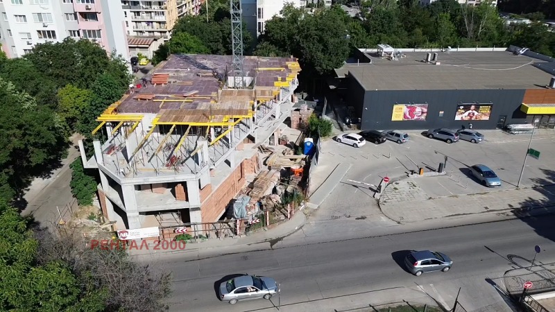 Продава  2-стаен град Пловдив , Кючук Париж , 74 кв.м | 79307528 - изображение [2]