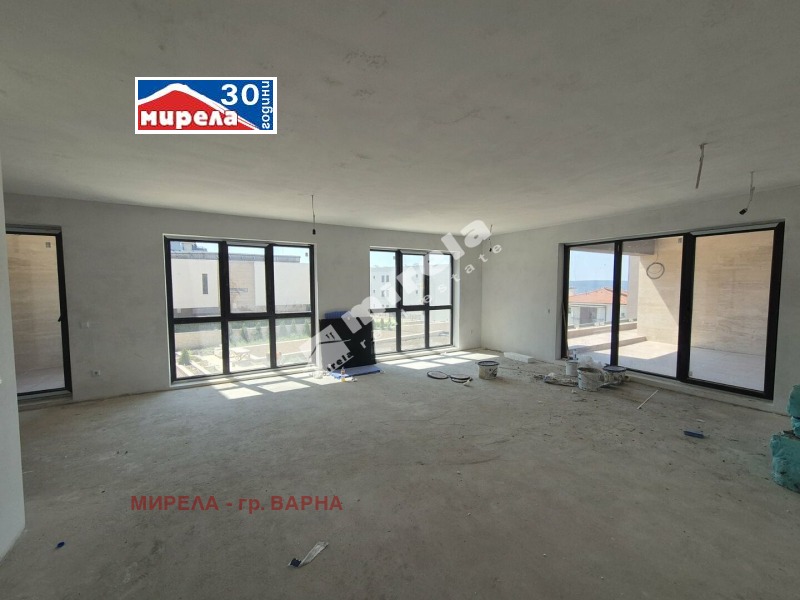 In vendita  2 camere da letto Varna , Briz , 150 mq | 85580706