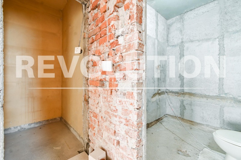 Продаја  2 спаваће собе Софија , Гоце Делчев , 64 м2 | 40275335 - слика [13]