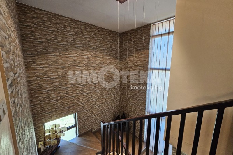 Te koop  Huis Sofia , v.z.Malinova dolina , 459 m² | 41463034 - afbeelding [7]