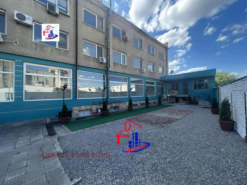 Til salg  Butik Razgrad , Promishlena zona - Zapad , 495 kvm | 58253306 - billede [2]