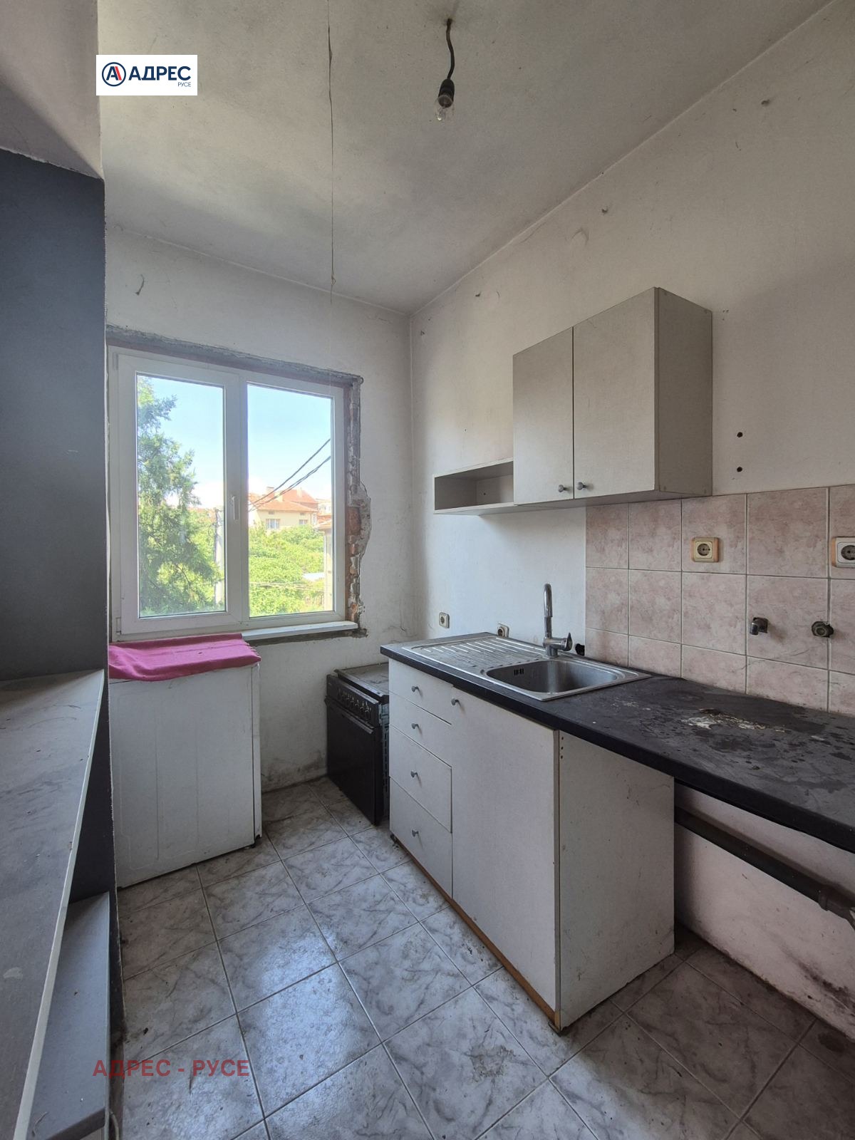 Продава ЕТАЖ ОТ КЪЩА, гр. Русе, Дружба 1, снимка 5 - Етаж от къща - 55625675
