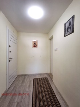 2 sovrum Vazrajdane, Burgas 7
