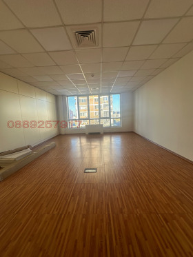 Büro Mladost 4, Sofia 6