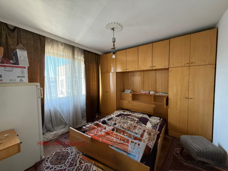 На продаж  2 спальні Шумен , Добруджански , 75 кв.м | 55655871 - зображення [3]