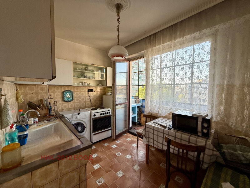 На продаж  2 спальні Шумен , Добруджански , 75 кв.м | 55655871 - зображення [4]
