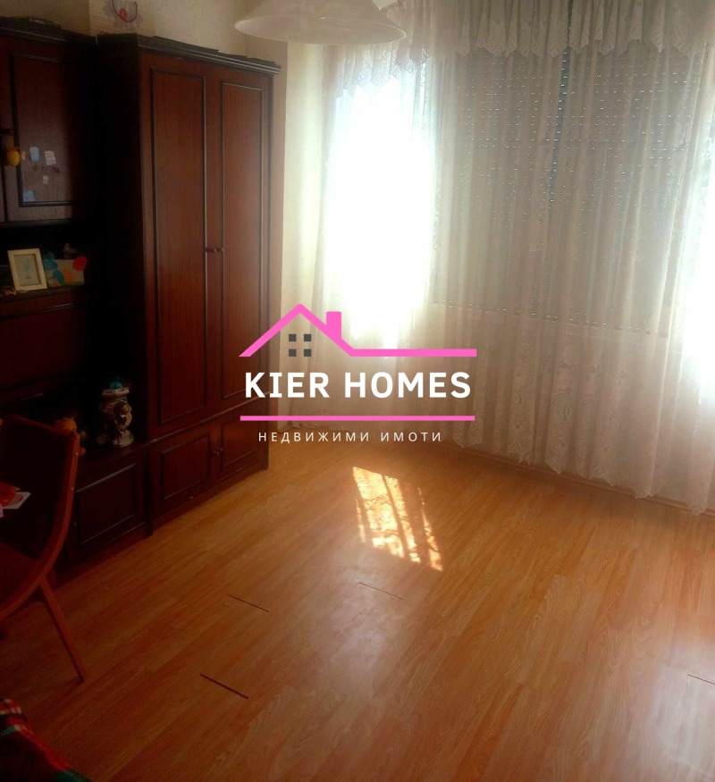 Продава 4-СТАЕН, гр. Раднево, област Стара Загора, снимка 3 - Апартаменти - 52547732