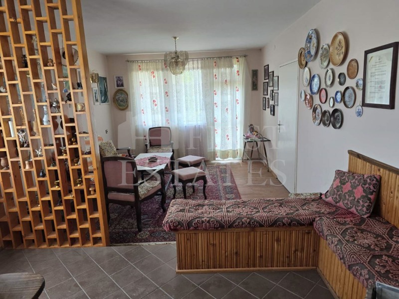 Til salgs  Hus region Sofia , Kostinbrod , 190 kvm | 17923050 - bilde [11]