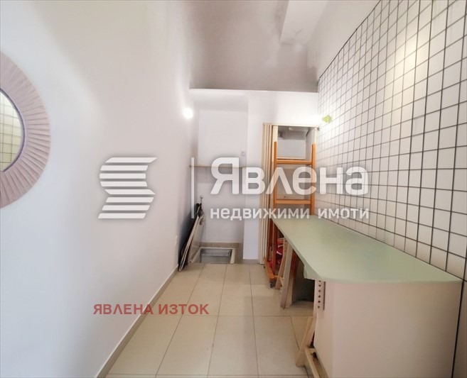 En venta  Comercio Sofia , Tsentar , 9 metros cuadrados | 83822503
