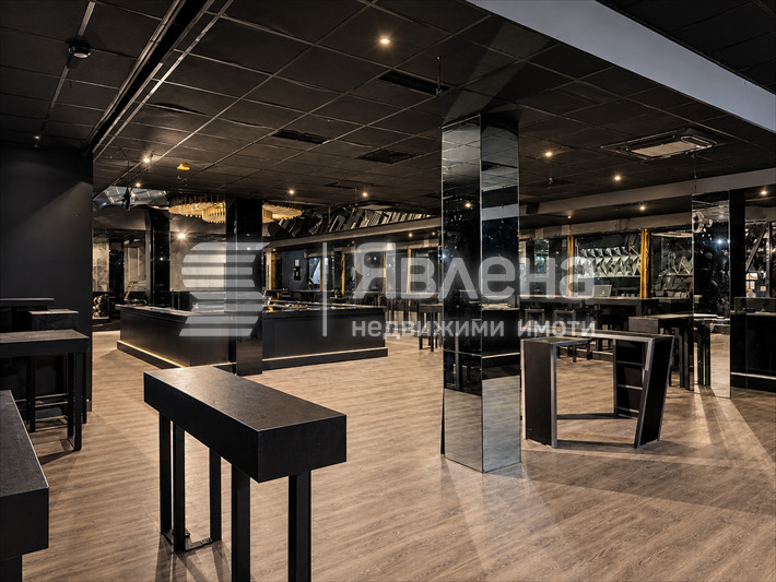 Продава ЗАВЕДЕНИЕ, гр. Пловдив, Център, снимка 3 - Заведения - 56367220