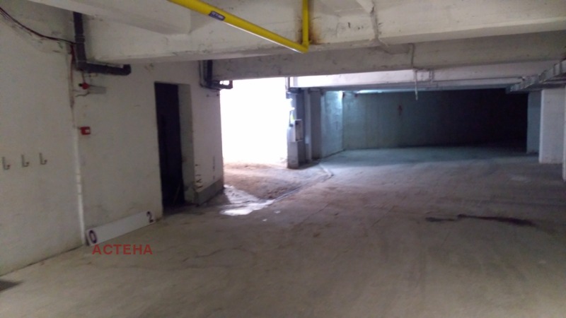 In vendita  Box auto Sofia , Manastirski livadi , 21 mq | 18229820 - Immagine [3]