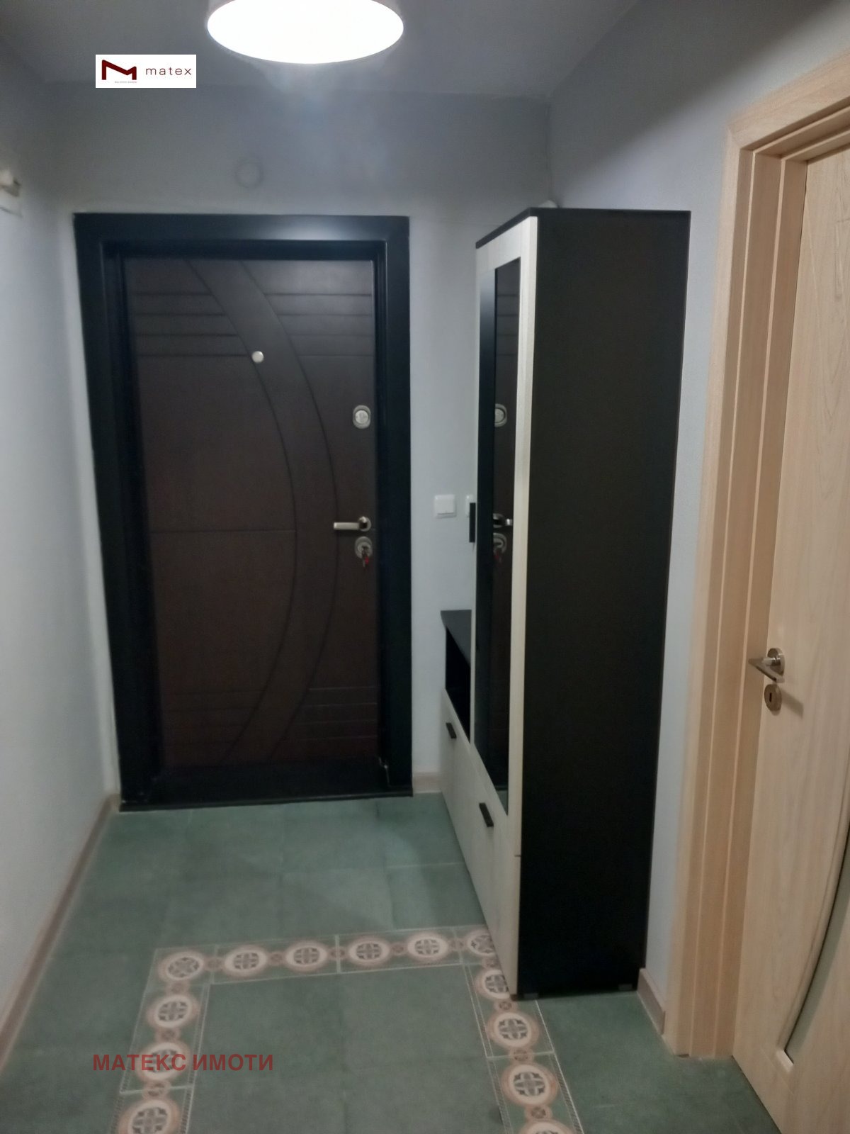 Продава 3-СТАЕН, гр. Варна, Колхозен пазар, снимка 2 - Апартаменти - 49858158