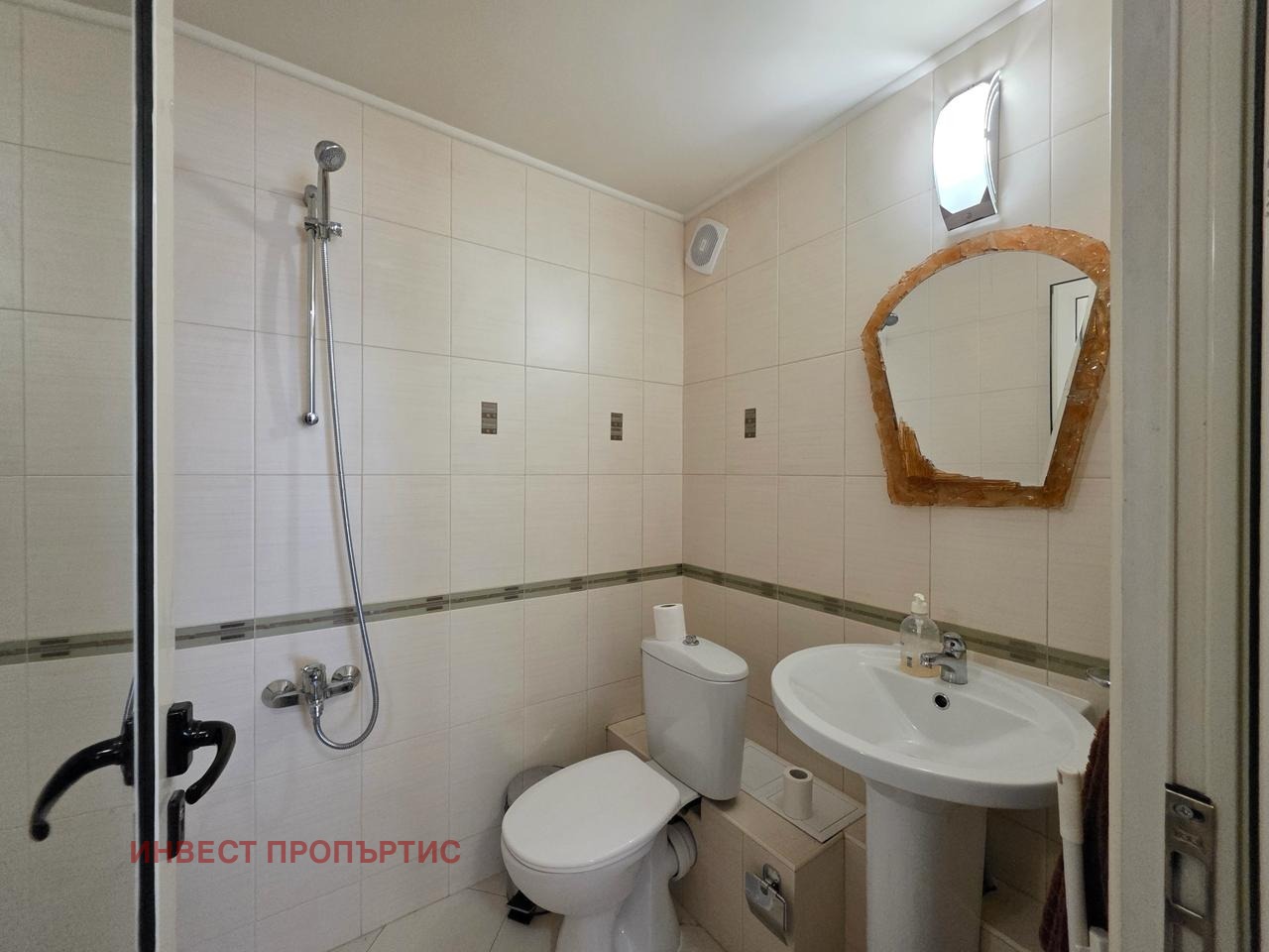 Продава 4-СТАЕН, гр. София, Център, снимка 6 - Апартаменти - 56093022