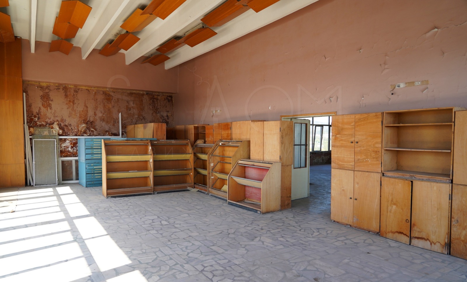 Продава ПРОМ. ПОМЕЩЕНИЕ | Imot.bg — изображение 9