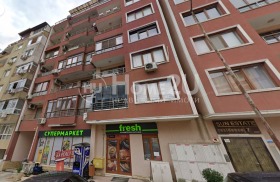 Myymälä Vazraždane 3, Varna