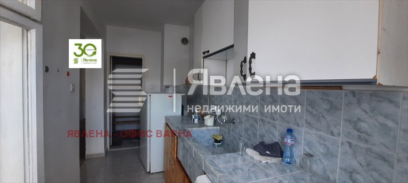 Продава 4-СТАЕН, гр. Варна, Център, снимка 3 - Aпартаменти - 47781922