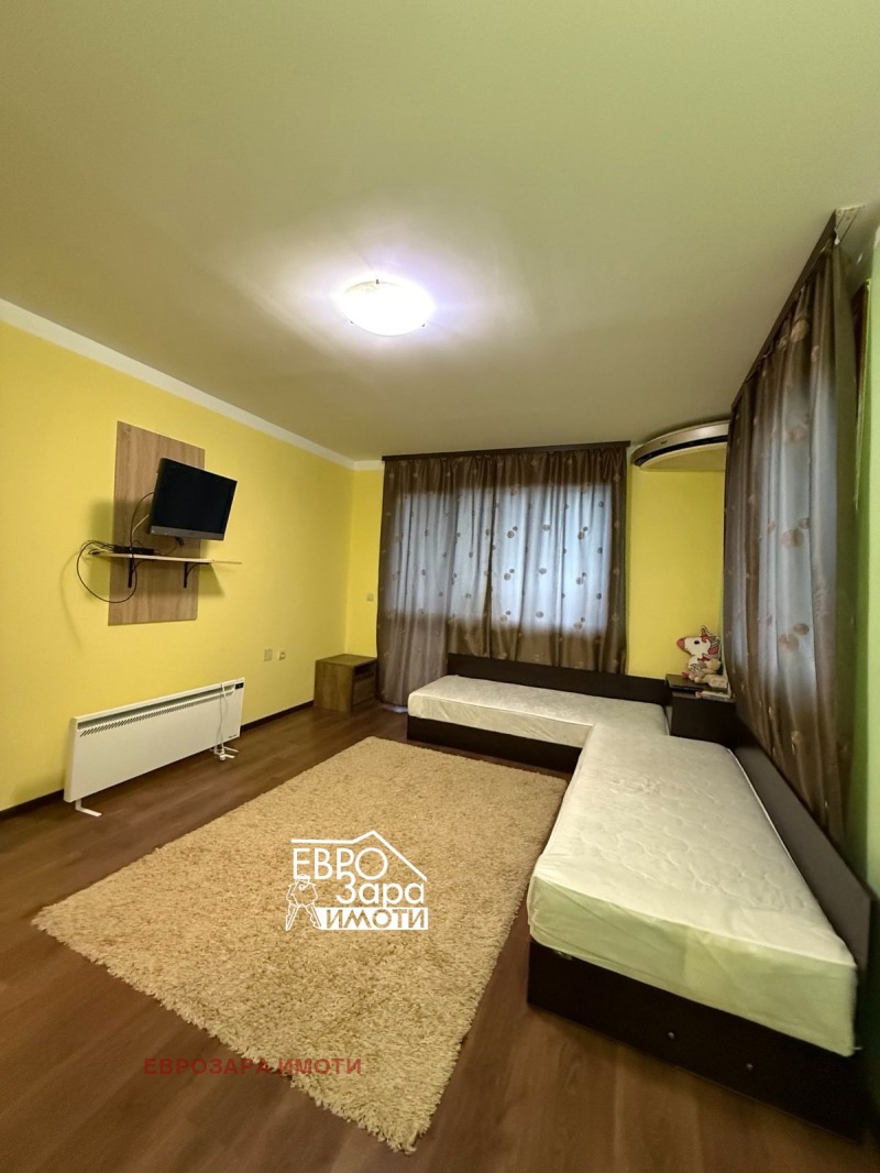 Till salu  Hus region Stara Zagora , Malka Vereja , 195 kvm | 53422365 - bild [12]
