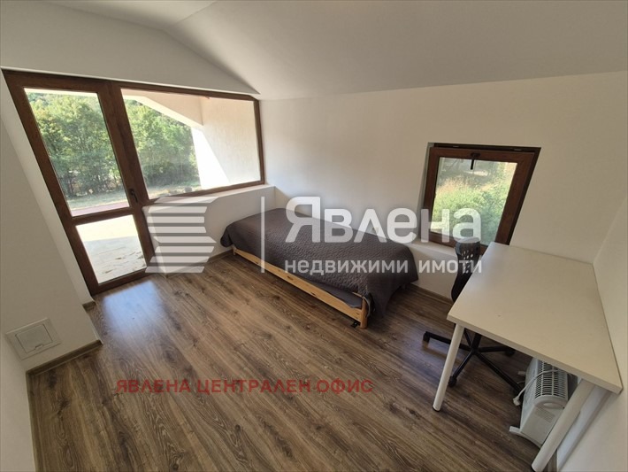 Продава КЪЩА, с. Свидня, област София област, снимка 7 - Къщи - 56261846