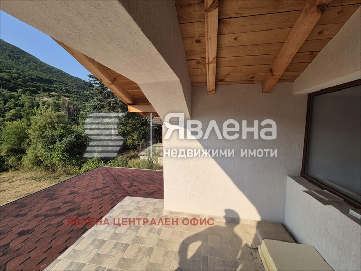 Продава КЪЩА, с. Свидня, област София област, снимка 14 - Къщи - 56261846