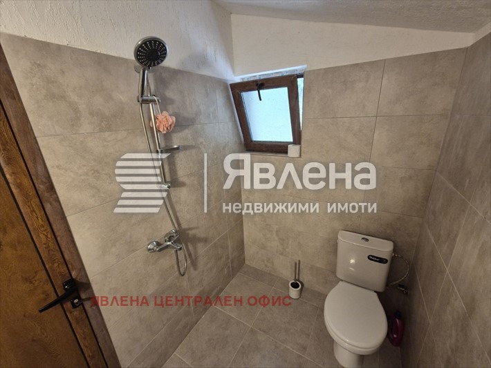 Продава КЪЩА, с. Свидня, област София област, снимка 11 - Къщи - 56261846