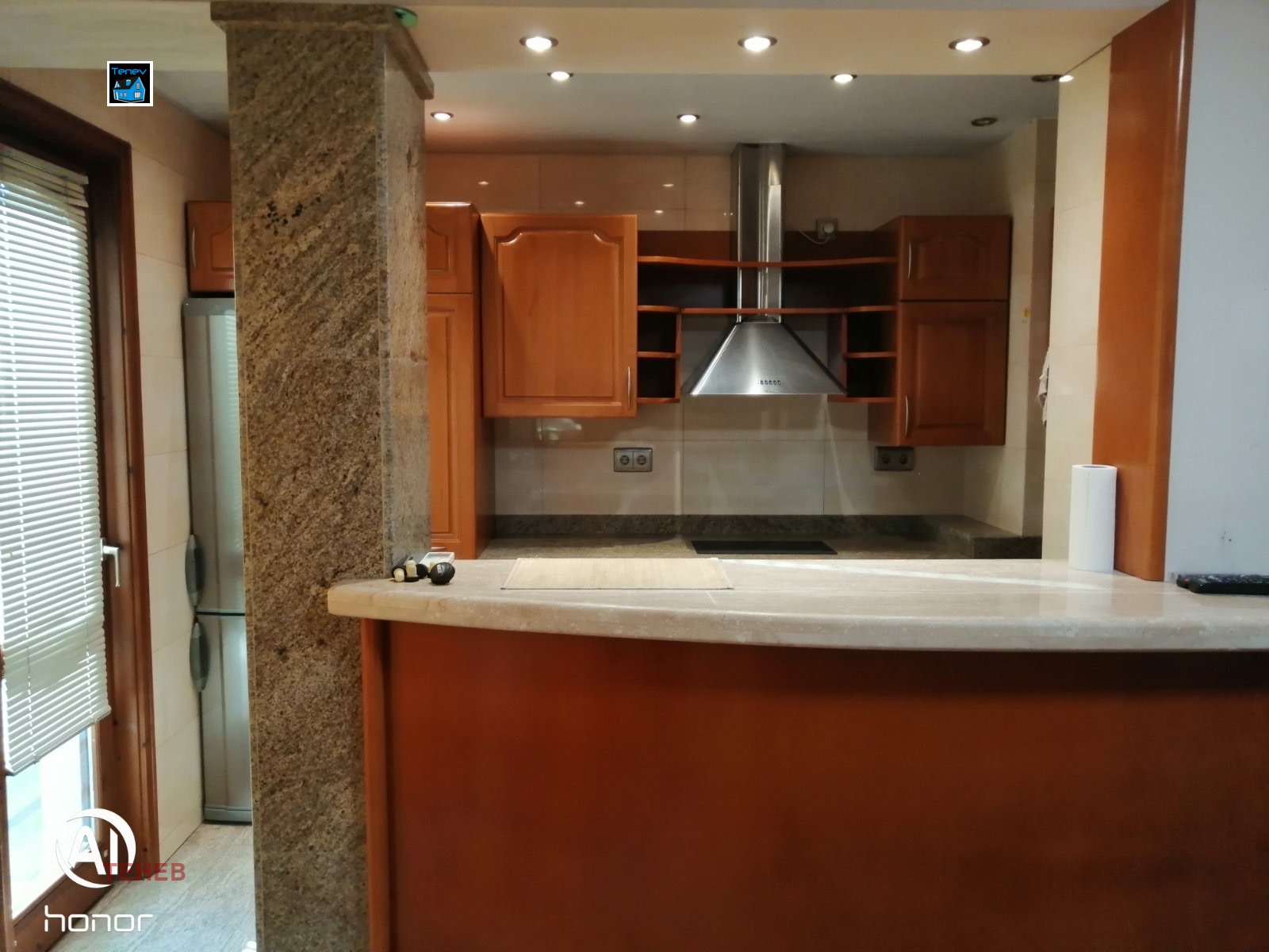 Продава МНОГОСТАЕН, гр. Стара Загора, Център, снимка 8 - Апартаменти - 54964552