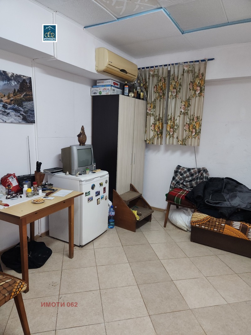 Продава 1-СТАЕН, гр. Велико Търново, Център, снимка 3 - Апартаменти - 52664729