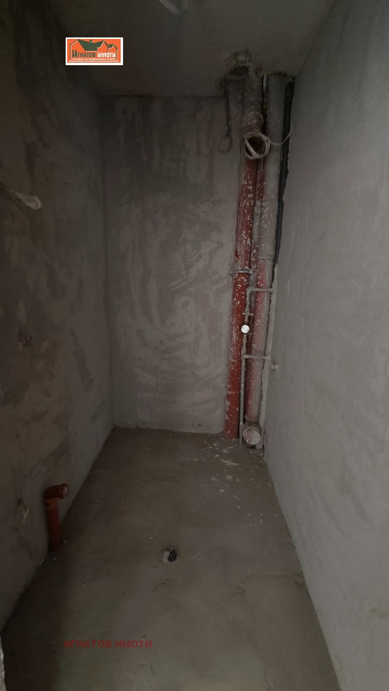 Продава  2-стаен град Пазарджик , Устрем , 61 кв.м | 48449213 - изображение [9]