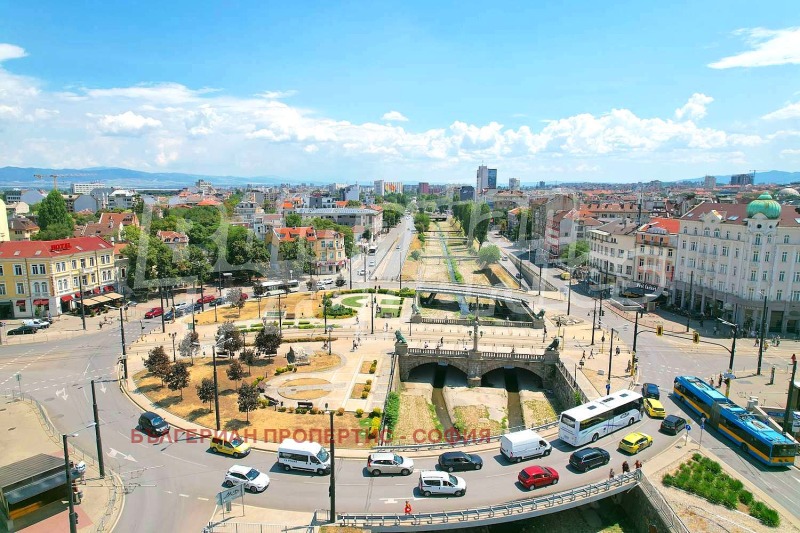 Till salu  2 sovrum Sofia , Centar , 118 kvm | 77564145 - bild [2]