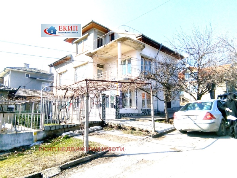 Продава КЪЩА, гр. Попово, област Търговище, снимка 12 - Къщи - 49399396